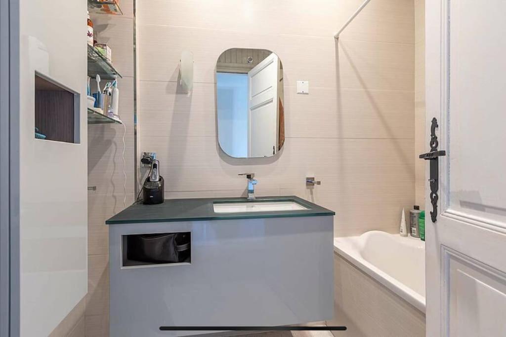 Exceptionnel 3 Pieces Art Deco En Dernier Etage Avec Garage Prive Centre Biarritz Apartment ภายนอก รูปภาพ